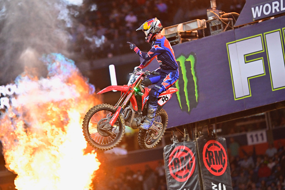 Hunter Lawrence wins Denver Supercross 2026